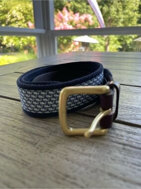 Vineyard Vines Classic Blue Whale Canvas Belt with Brass Buckle Size 30